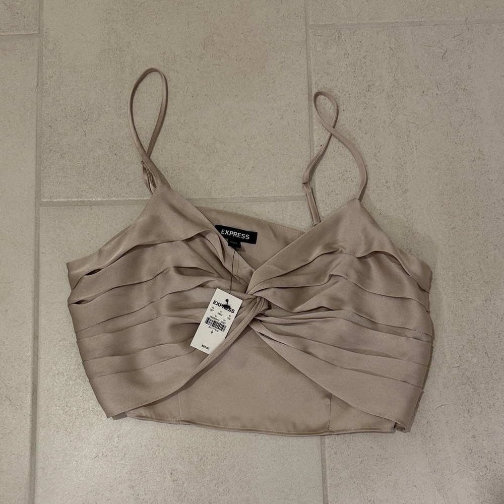 Express crop tank top size small NWT